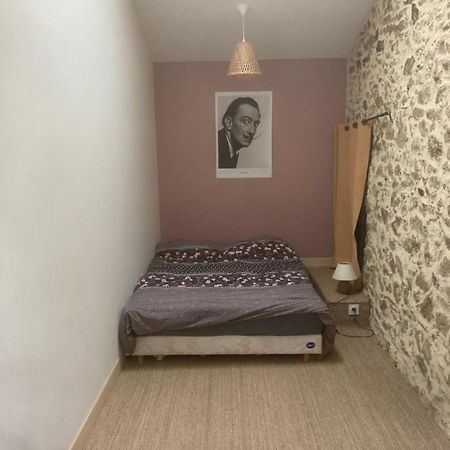 Premier Etage D Une Jolie Maison A La Campagne Montravers エクステリア 写真